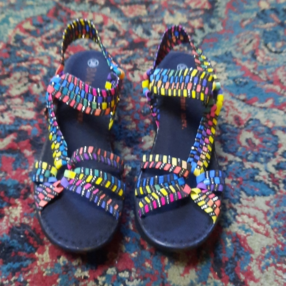Sandals - Picture 4 of 5